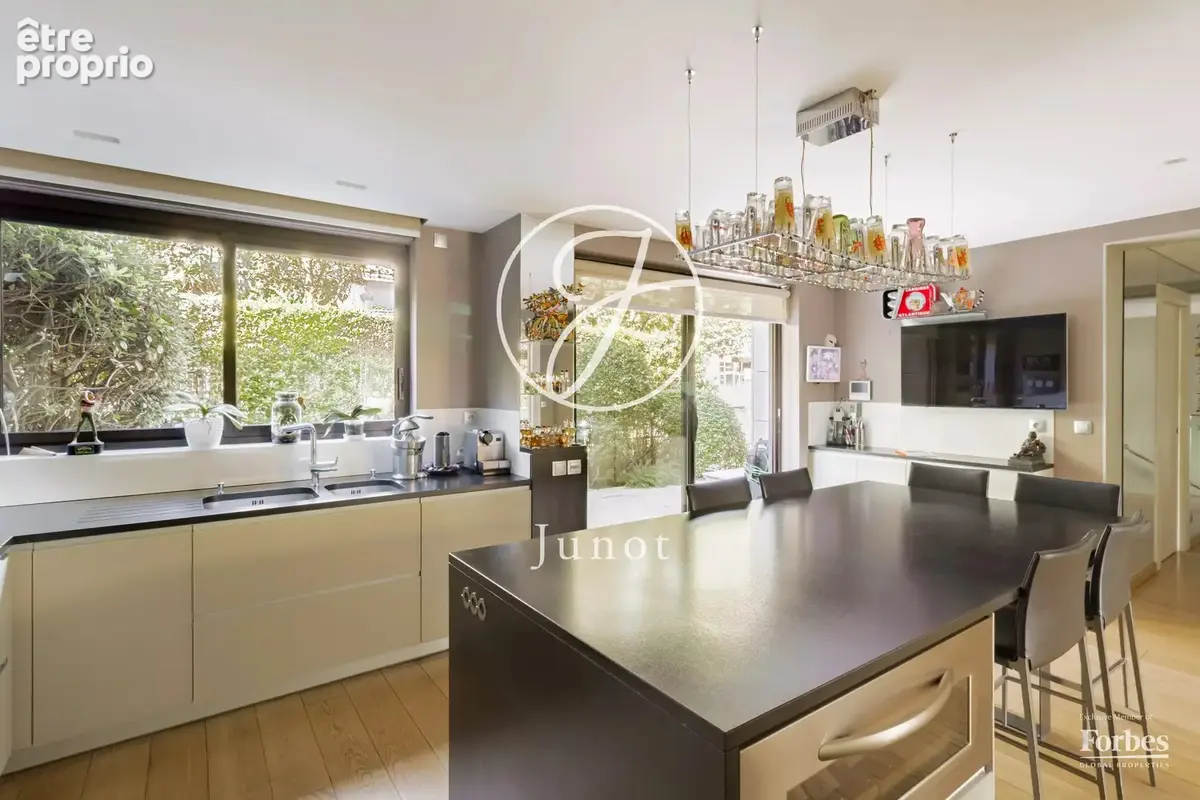 Levallois-Perret - L’ÎLE DE LA JATTE - Maison - 398,20m² Carrez - 5 chambres - Terrasses - photo 11
