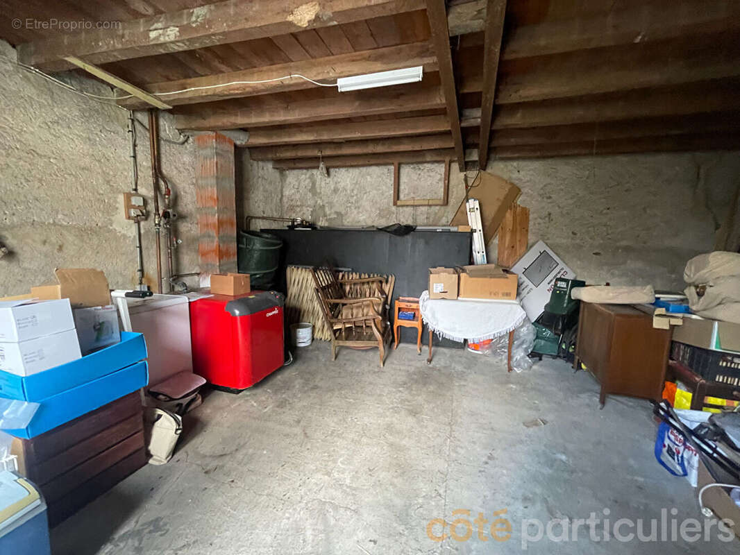 Maison à VENESMES
