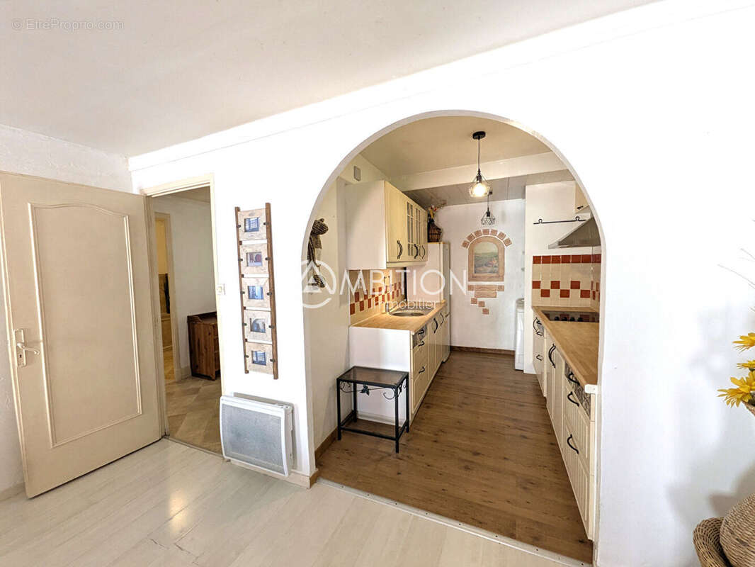 Appartement à FREJUS