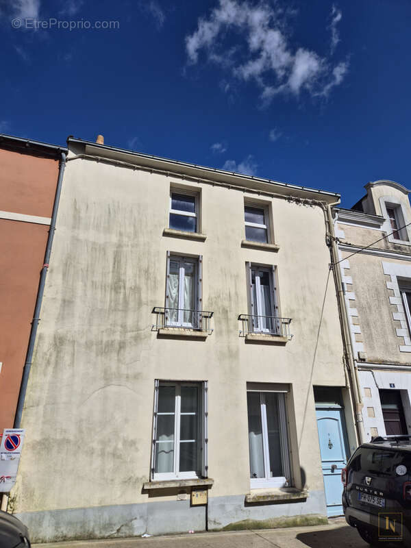 Maison à PAIMBOEUF