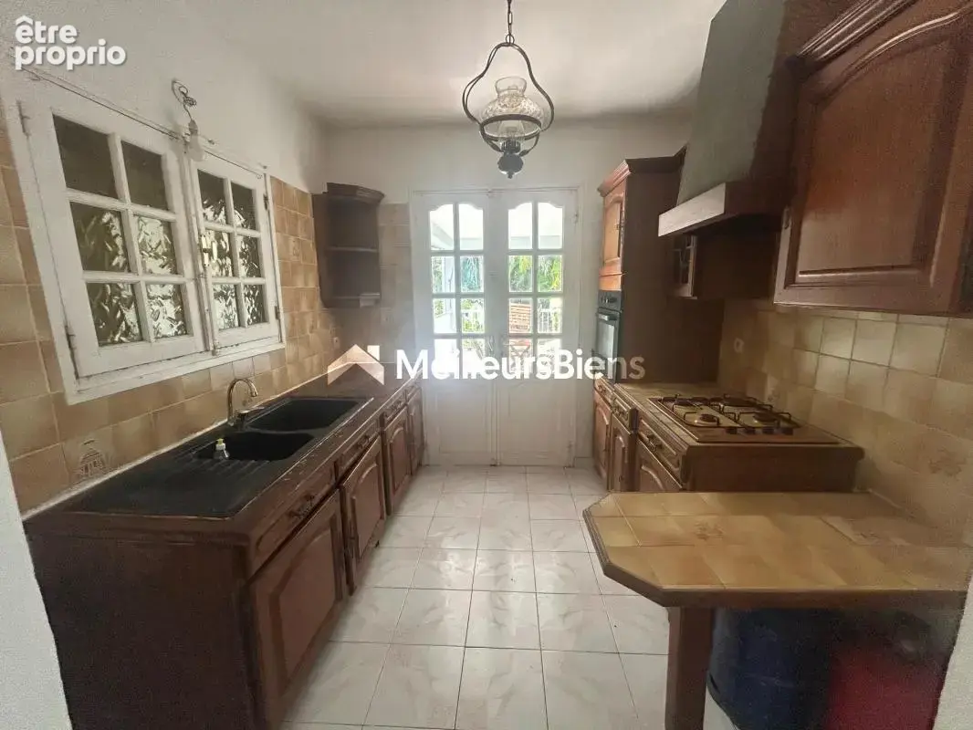 Maison 5 pièces 145 m² à Saint François, terrain de 447 m² - photo 11