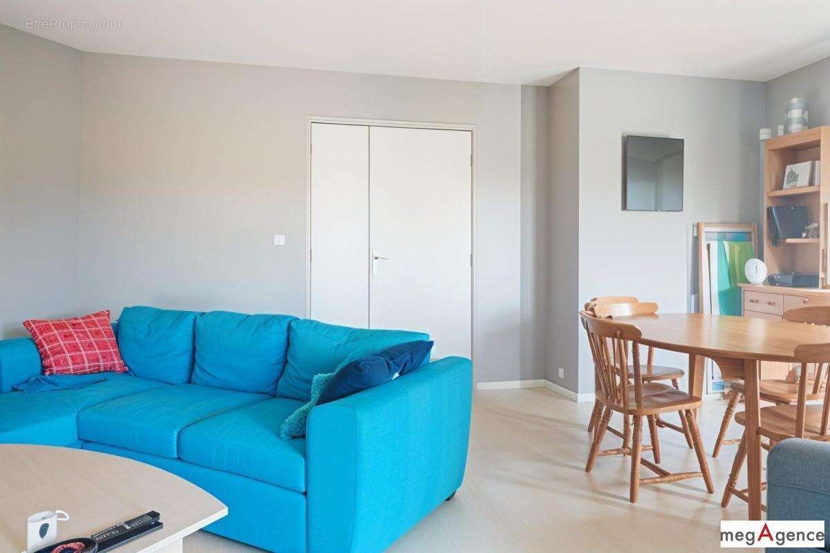 Appartement à REZE