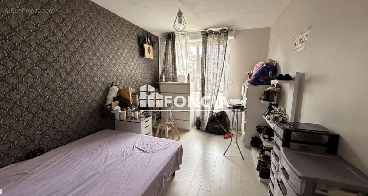 Appartement de 80 m² avec balcon et cave - photo 8