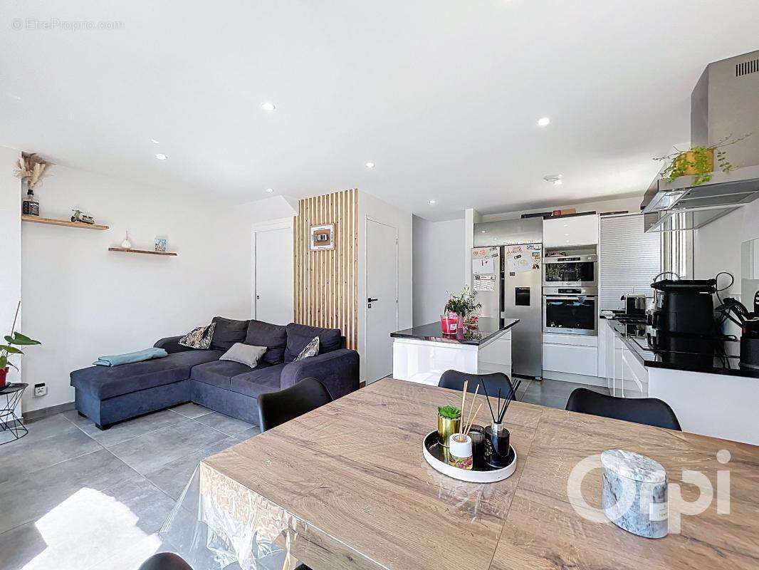 Maison à PORTO-VECCHIO