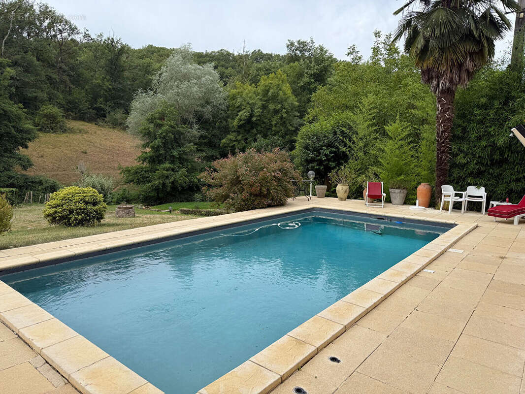 Ensemble immobilier de caractère 288 m² - photo 10