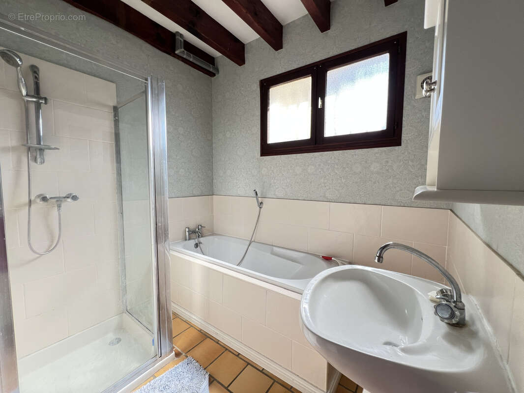 Maison à MOLIETS-ET-MAA