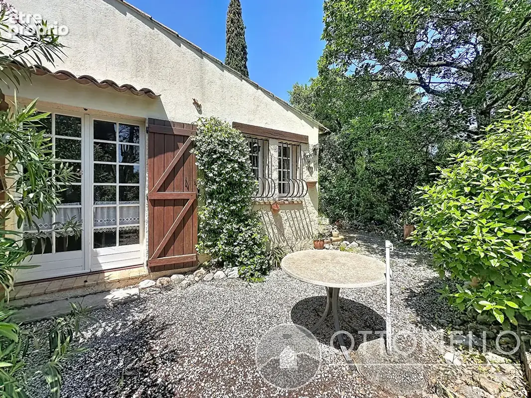 Maison à ROQUEBRUNE-SUR-ARGENS