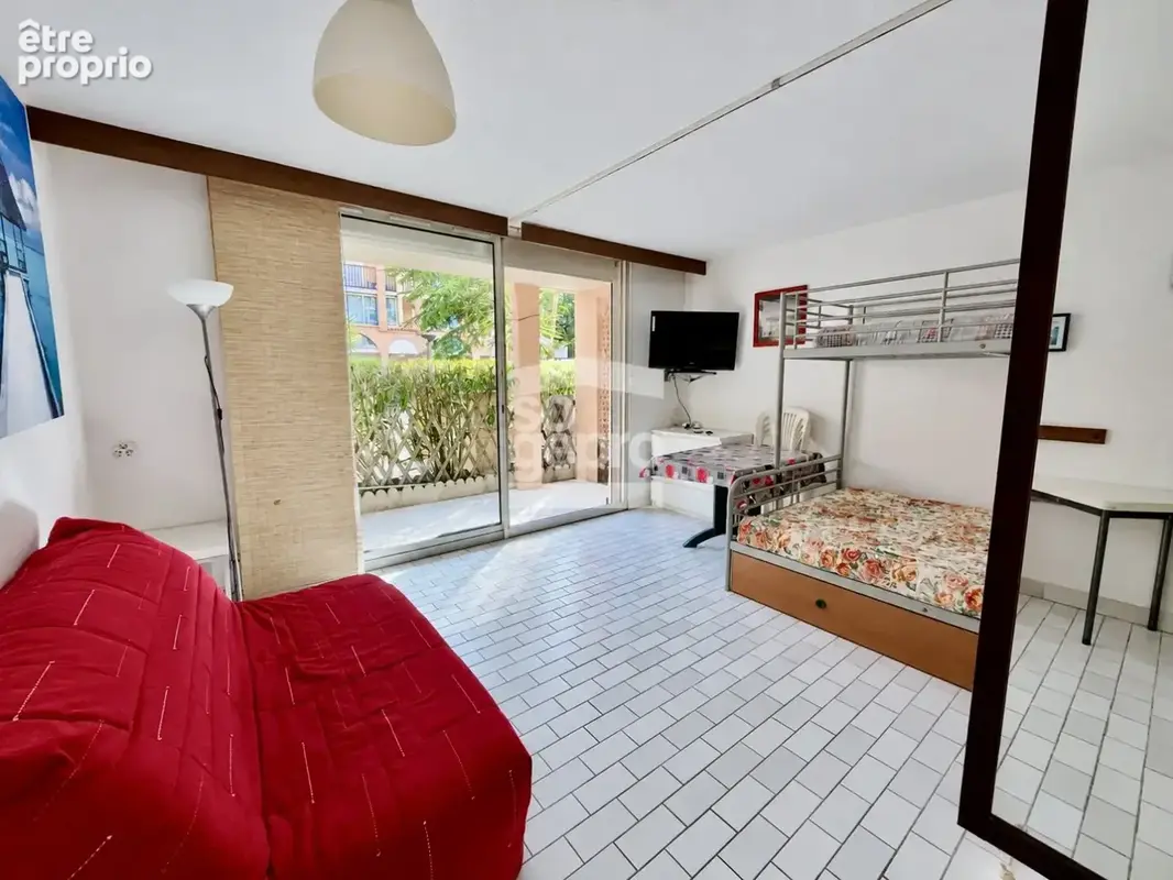 Réf : 2359 - Vente Studio Cabine au rez-de-chaussée dans résidence avec piscine ! - photo 2