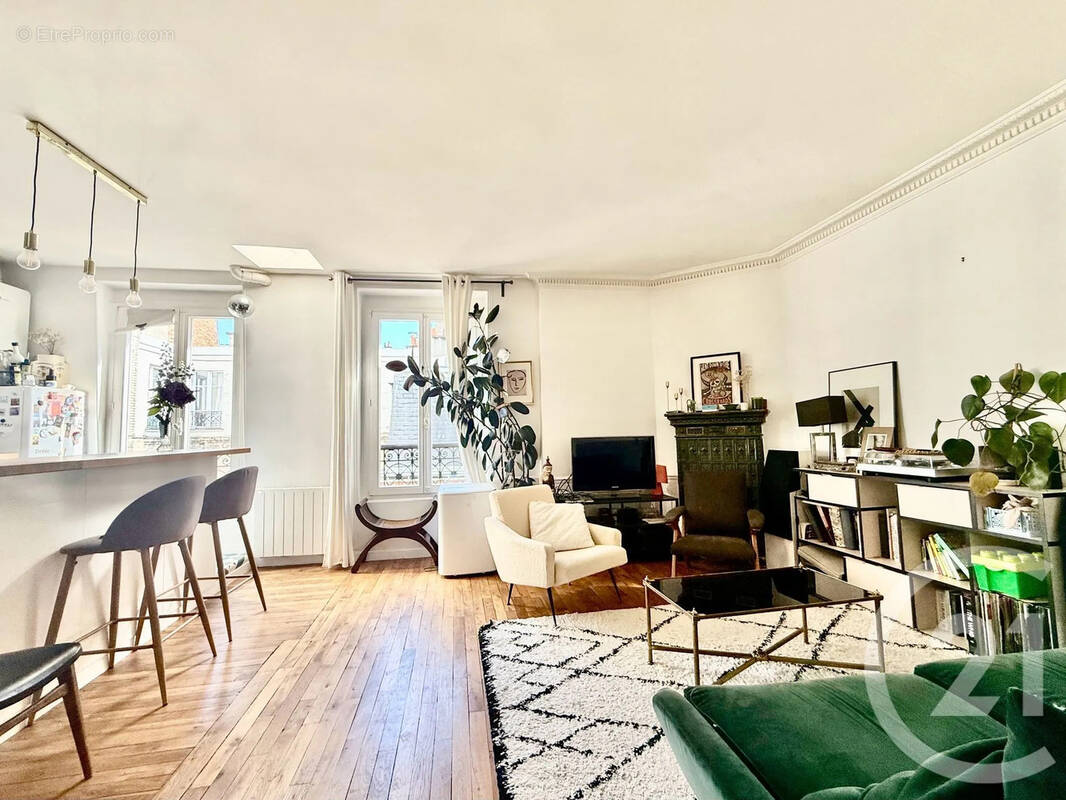 Appartement à PARIS-18E