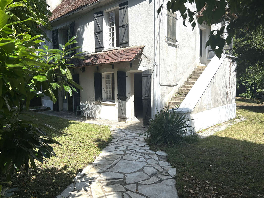 Maison à PREMERY
