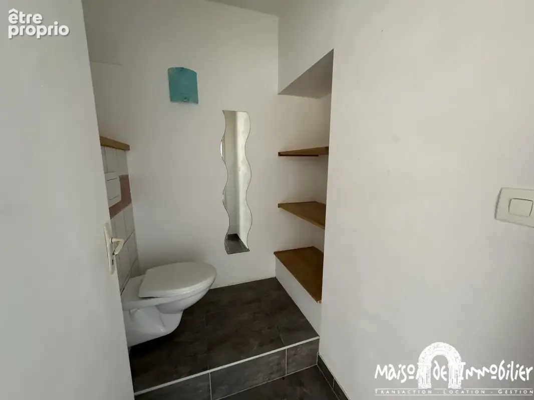 A vendre à VAL-DE-COGNAC - Ensemble immobilier de deux logements - photo 12