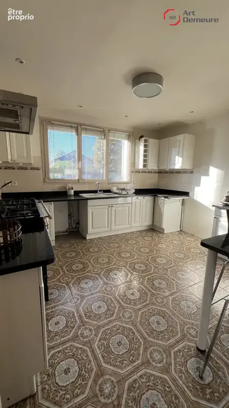 Maison 8 pièces 190 m² à vendre à Eaubonne (95600) - photo 2