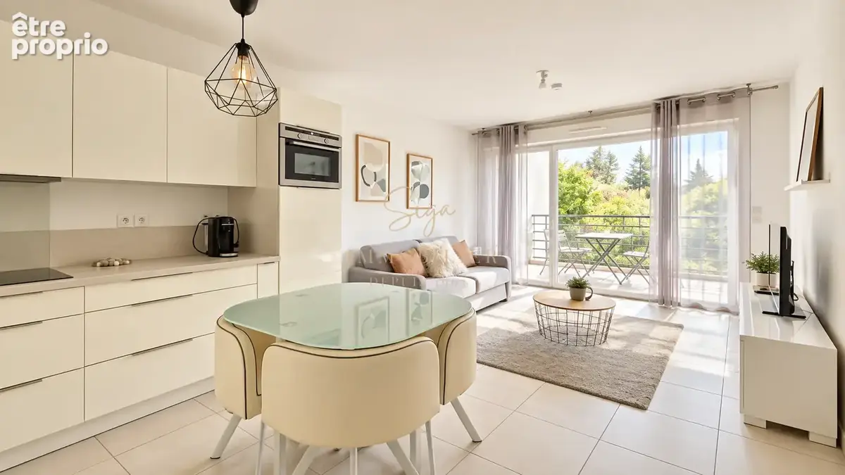 Appartement à MARSEILLE-9E