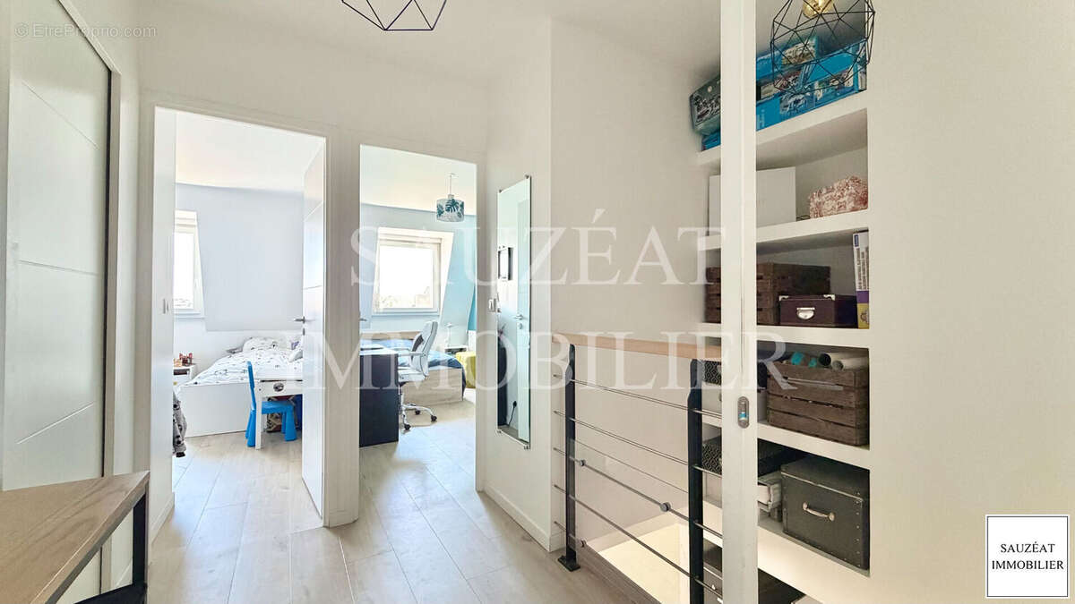 Appartement à LE PLESSIS-ROBINSON