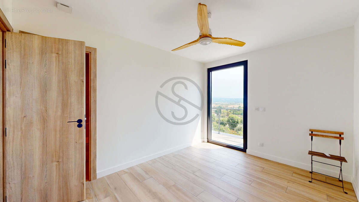 Maison à LA COTE-SAINT-ANDRE