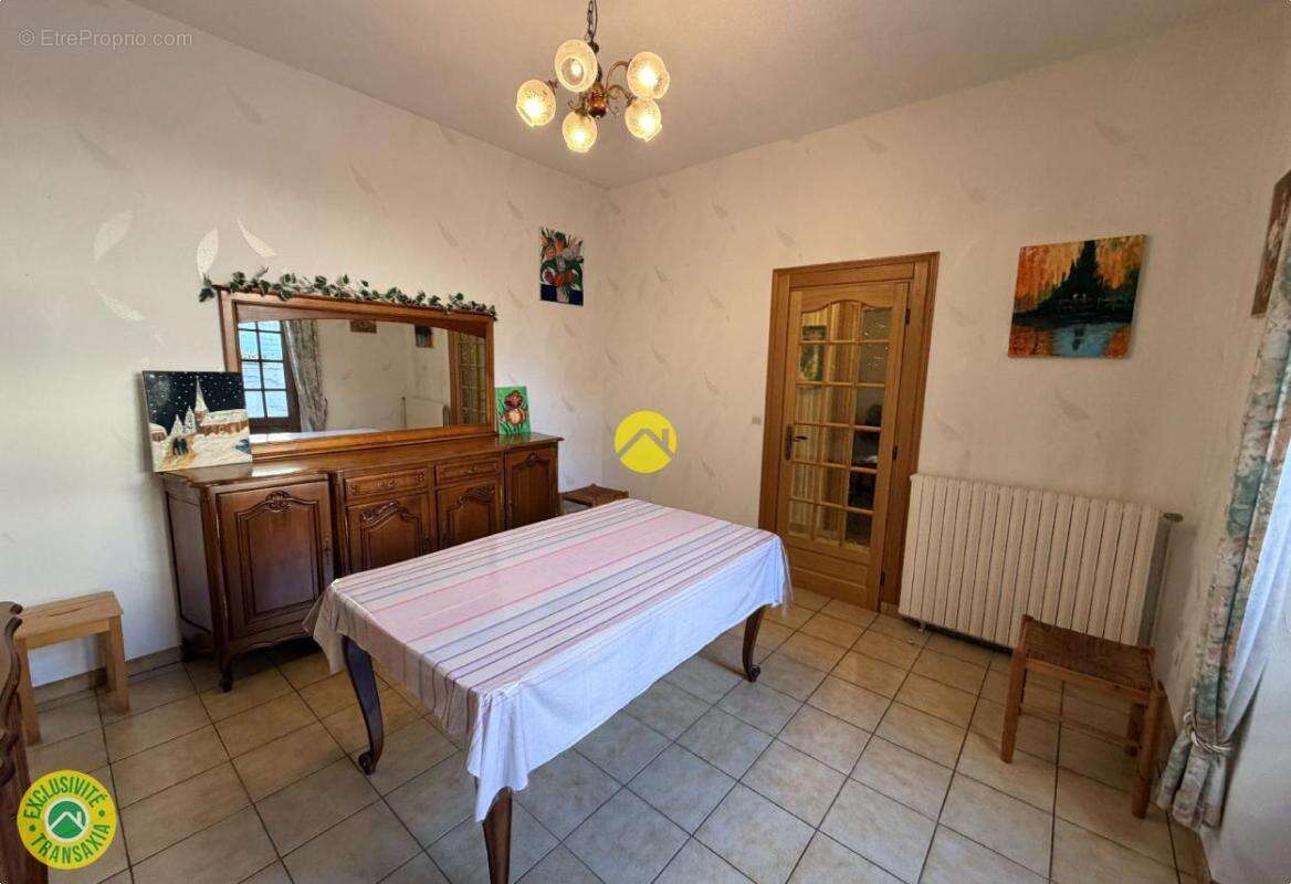 Maison à CHATEAUNEUF-SUR-CHER