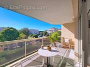 Appartement à SAINT-LAURENT-DU-VAR