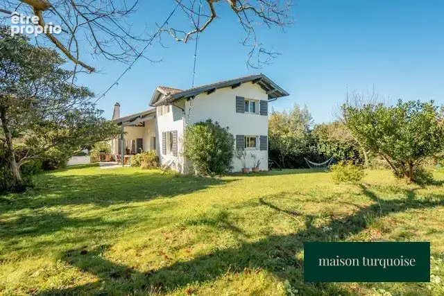 Maison 234 m² à Anglet  - photo 2