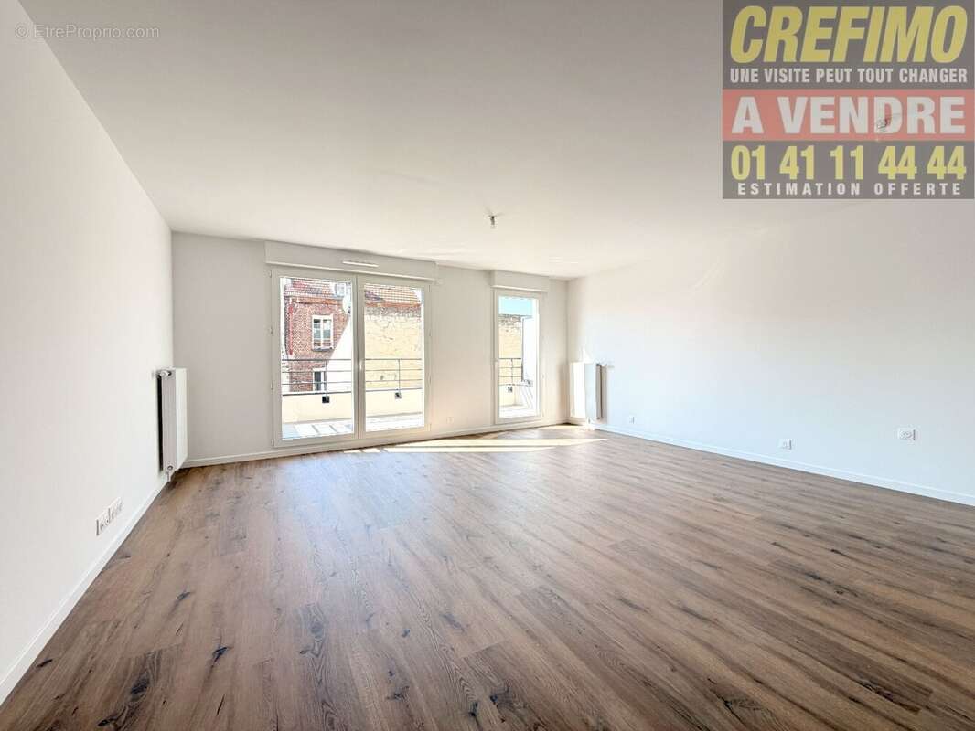 Appartement à COLOMBES