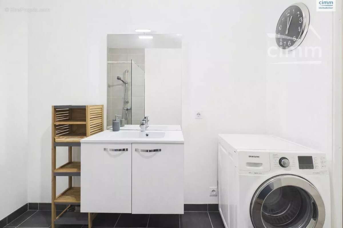 Appartement à LE RHEU