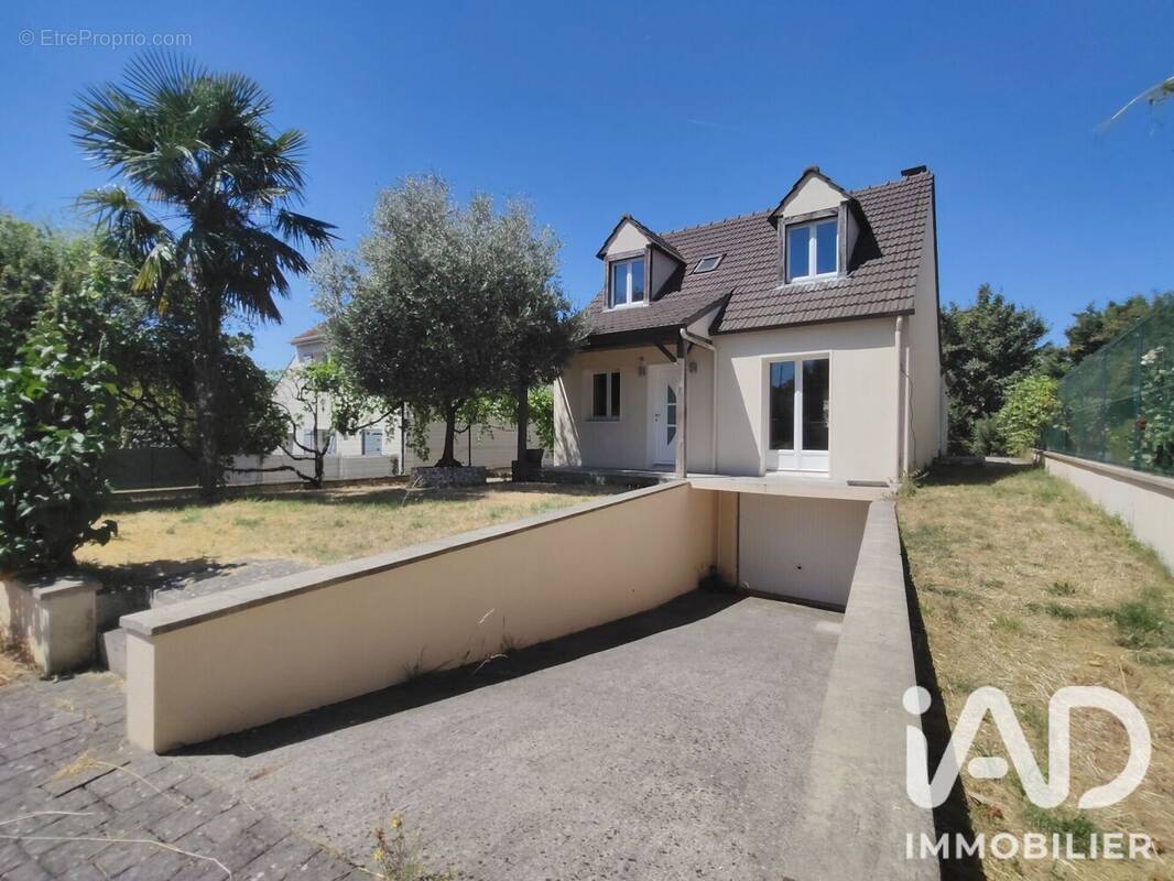 Photo 1 - Maison à HERBLAY