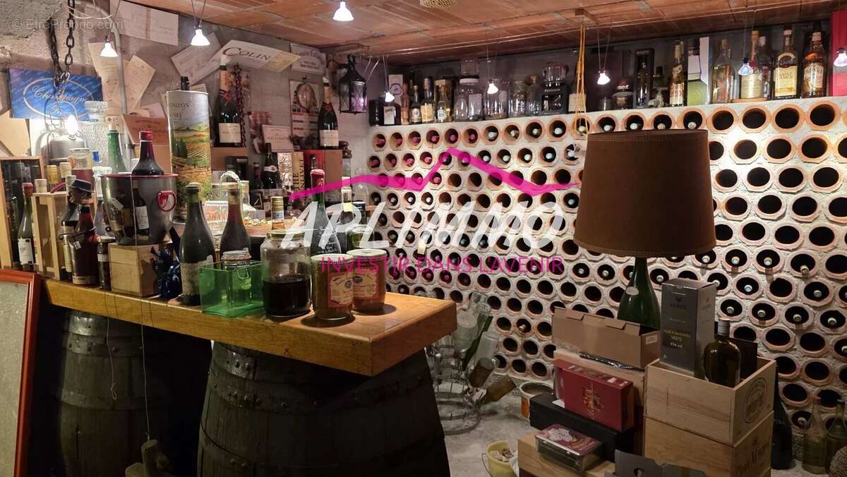 Maison à MONTELIMAR