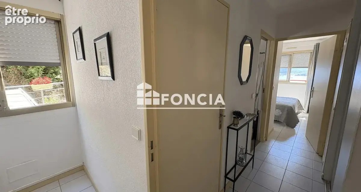 COUP DE CŒUR – Un appartement rare dans un cadre privilégié T3 rénové avec vue mer exceptionnelle – - photo 5