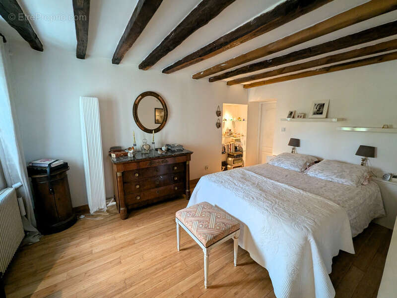 Maison à VITRY-AUX-LOGES