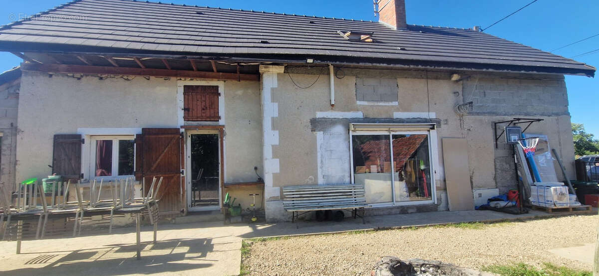 Maison de campagne à finir de rénover ! - photo 2
