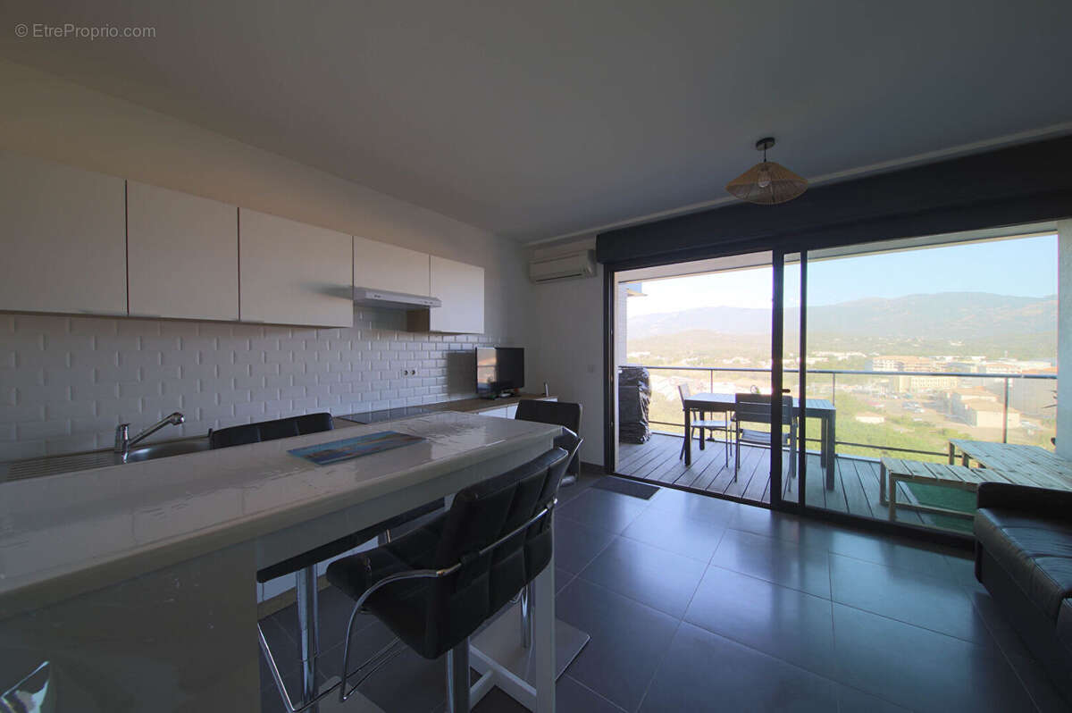 Appartement à PORTO-VECCHIO