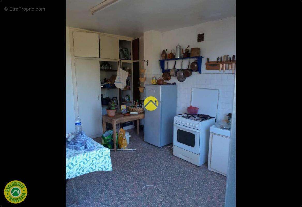 Maison à DUN-LE-PALESTEL