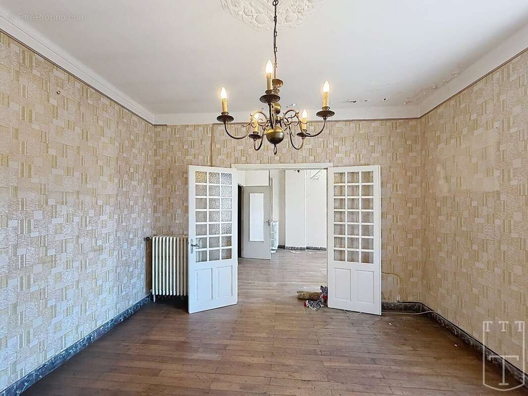 Appartement à AUBENAS