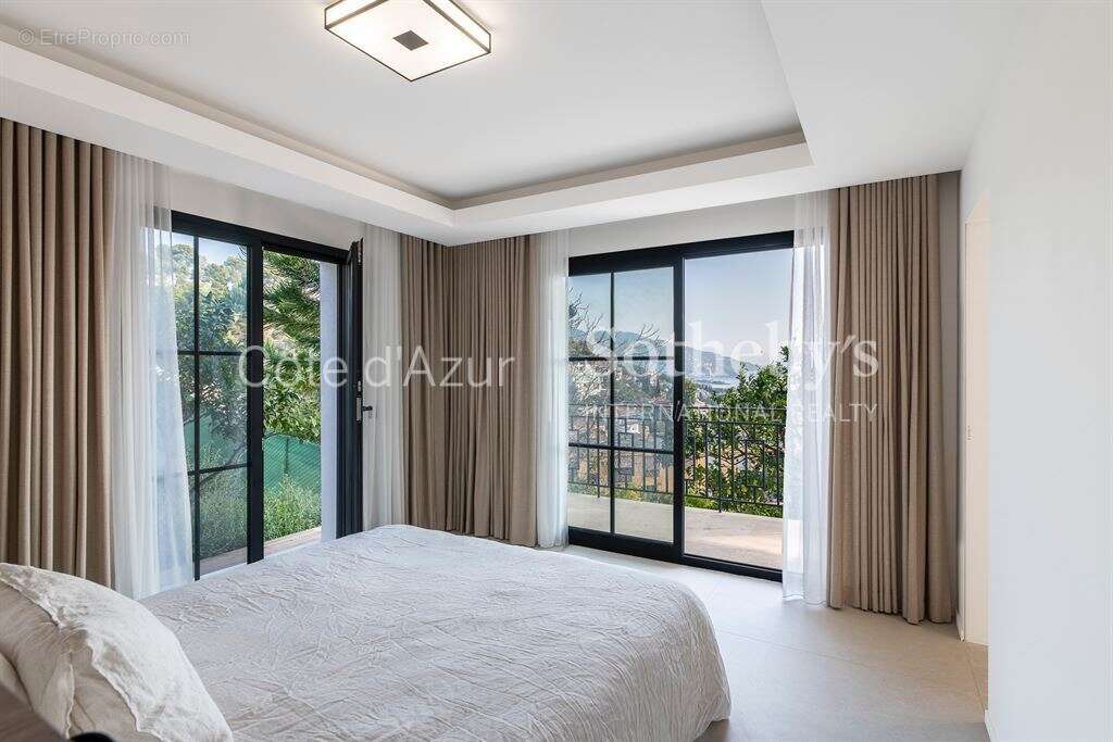 Maison à ROQUEBRUNE-CAP-MARTIN