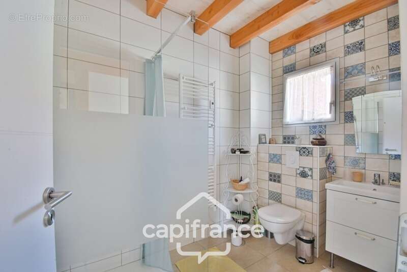 Propriété avec gîtes et chambres d’hôtes dans dépendances séparées et Maison bressane rénovée de 140 m² – Terrain 4374 m² –LOUHA - photo 50
