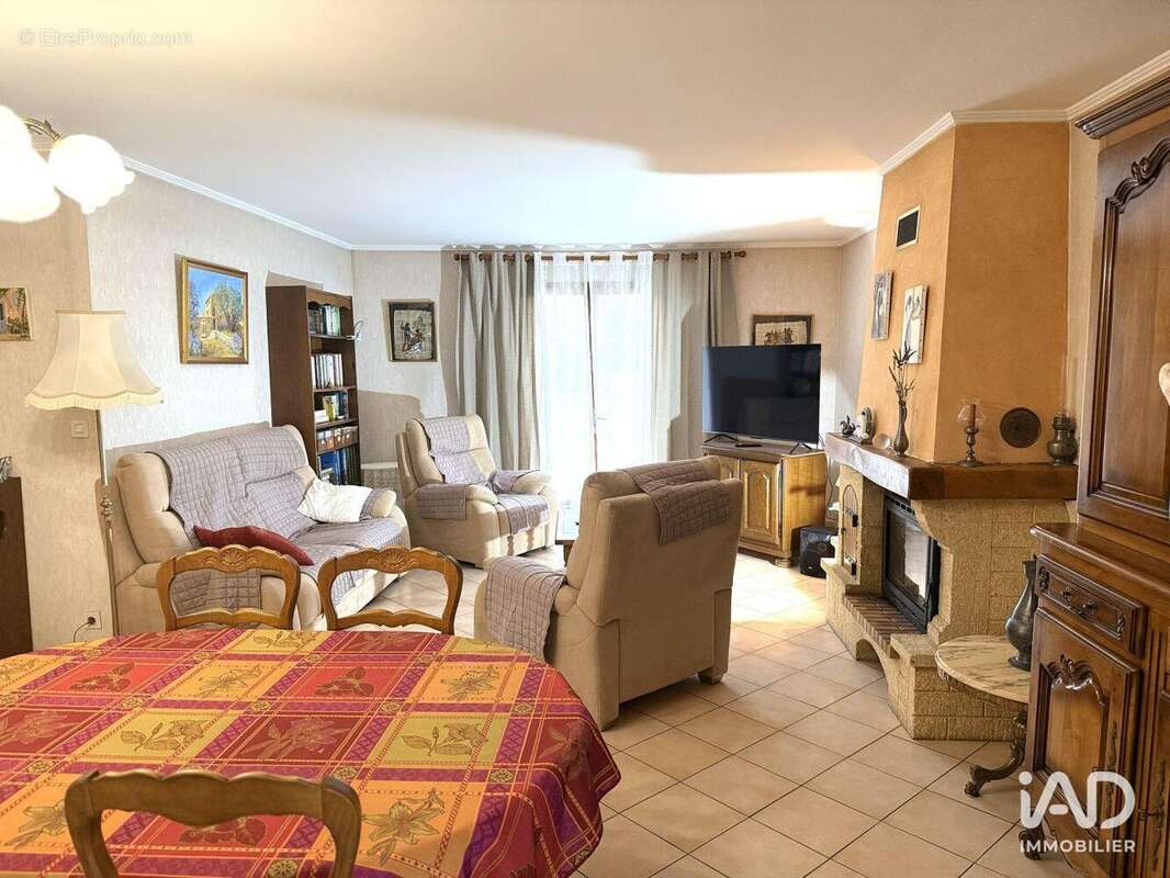 Photo 5 - Maison à PERNES-LES-FONTAINES