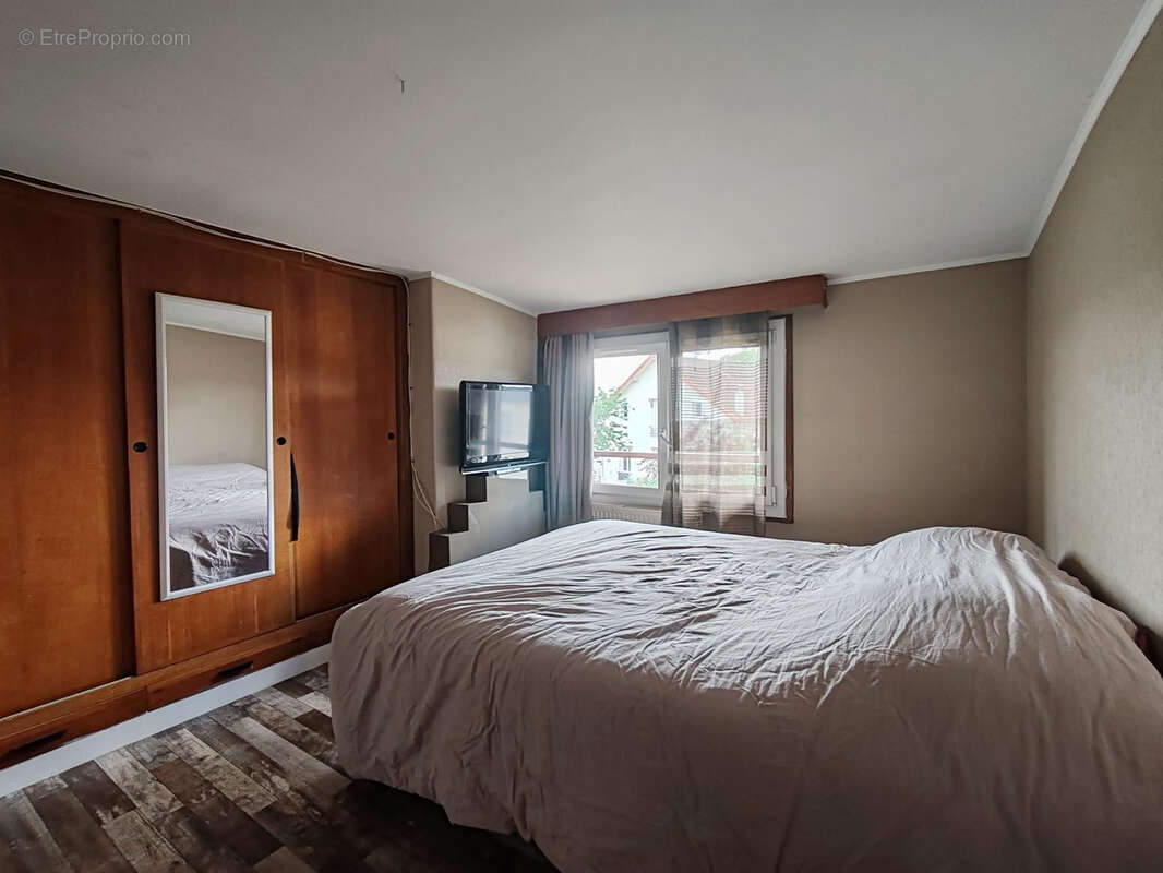 Maison à LIVRY-GARGAN