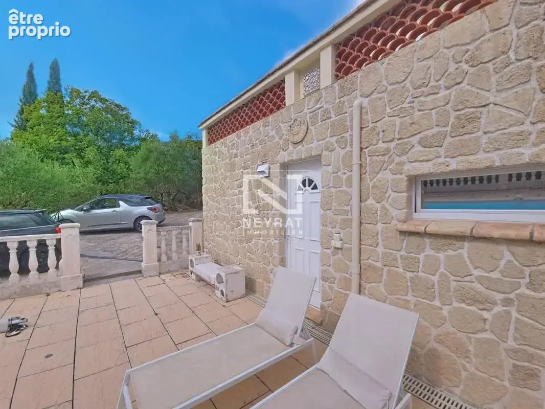 Seillans maison provencale  3 chambres avec piscine - photo 14