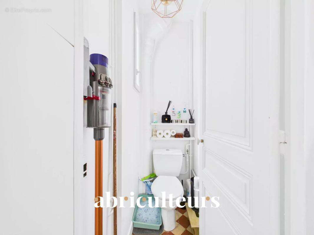 Appartement à PARIS-18E