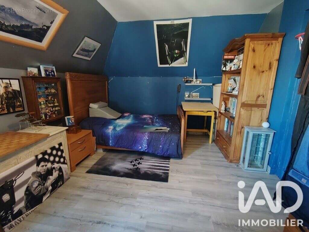 Maison 140 m² à Etreville  - photo 6