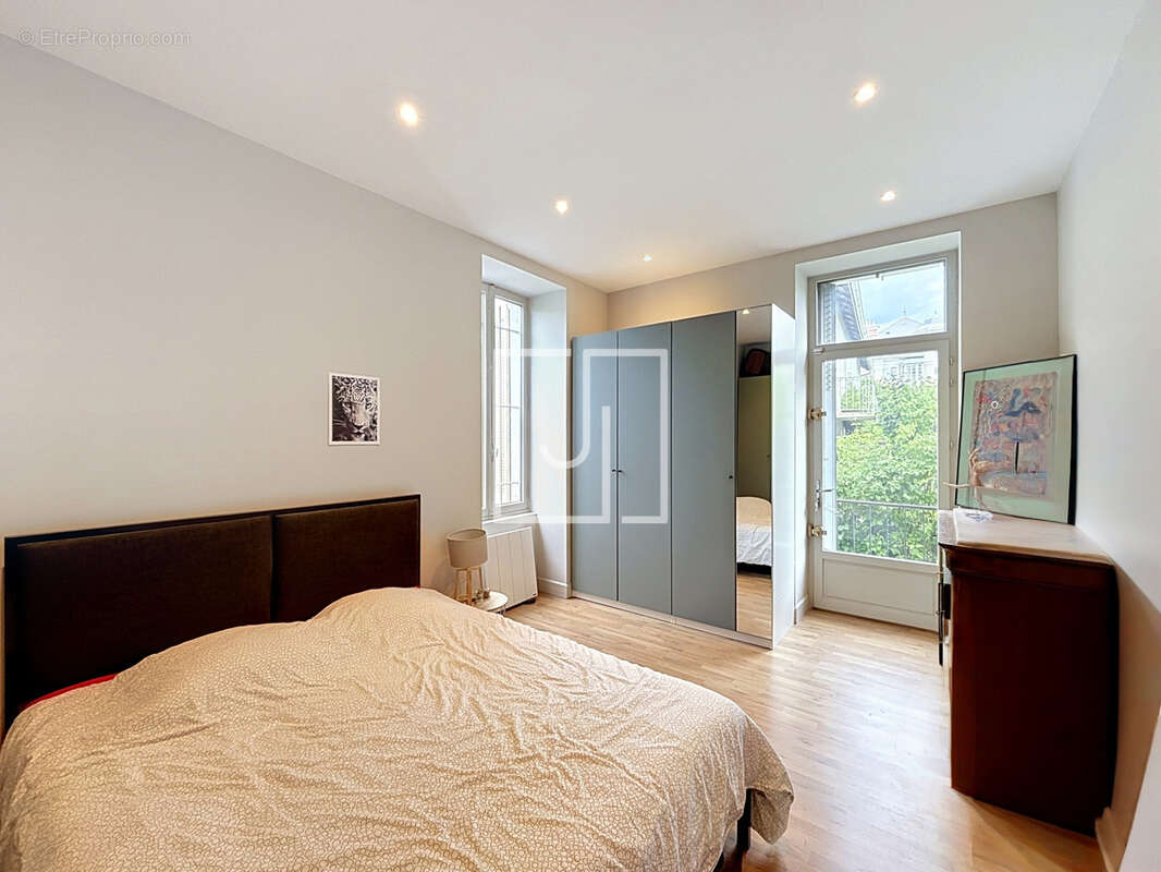 À vendre   Appartement T3 avec jardin, terrasse, cave et studio indépendant   Barcelonnette (04400) - photo 13