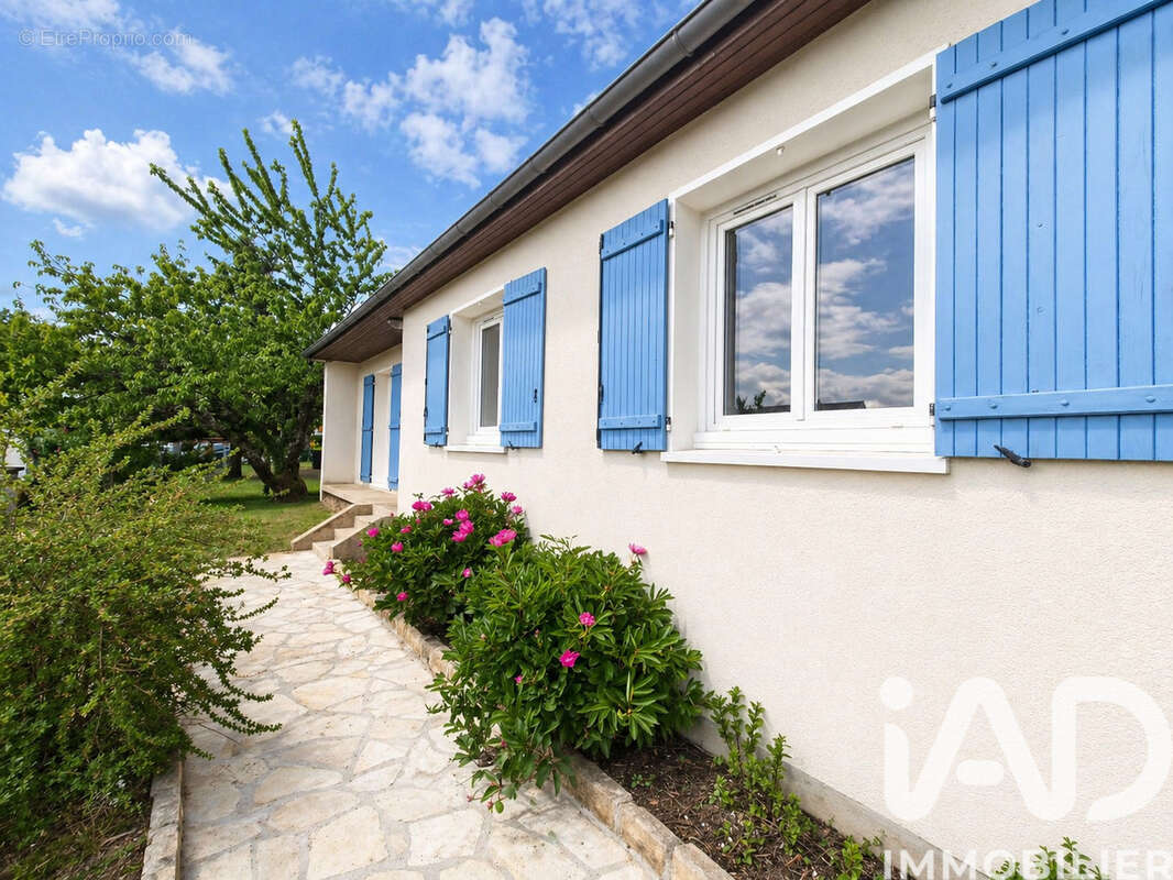 Photo 2 - Maison à NEVOY