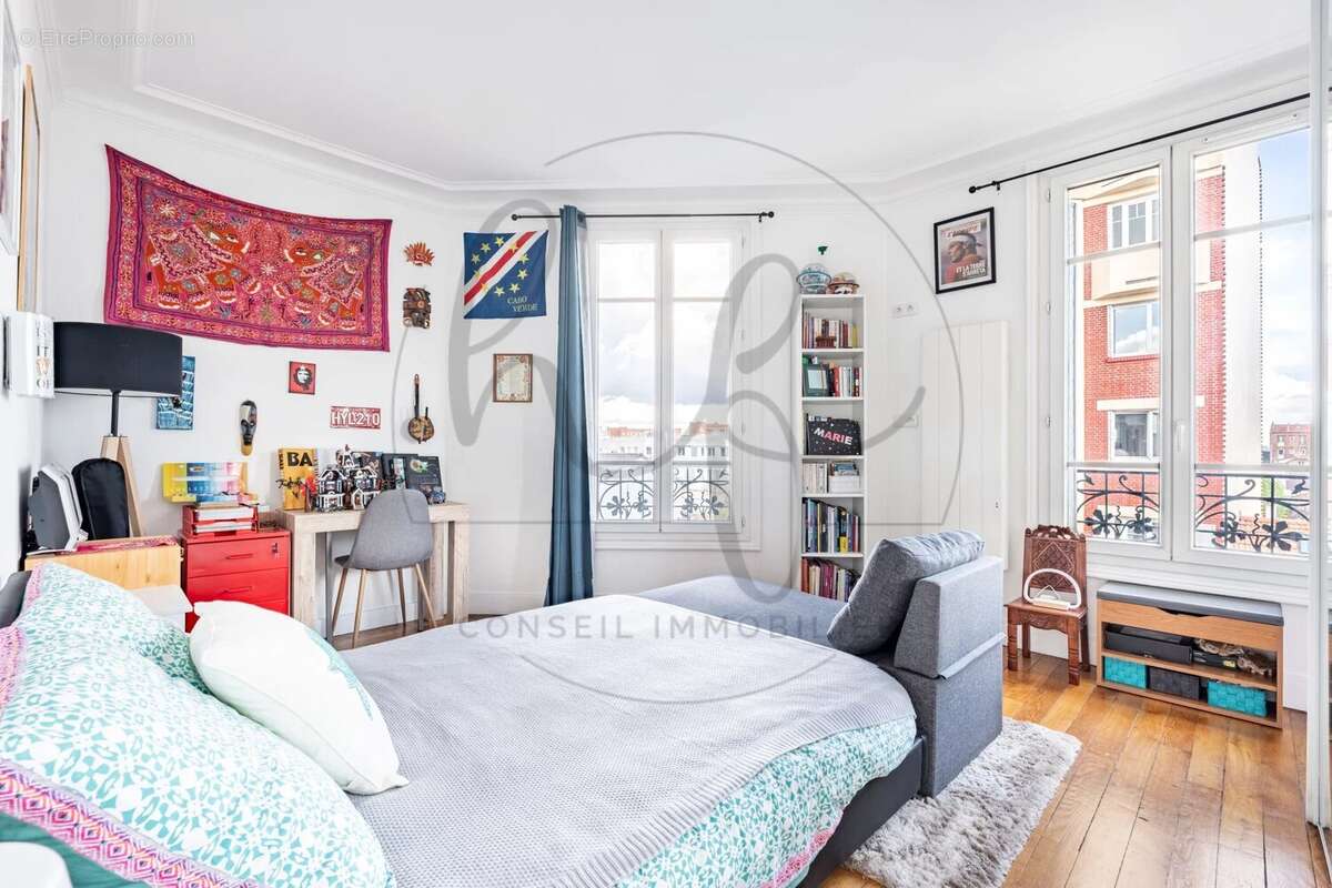 Appartement à COLOMBES