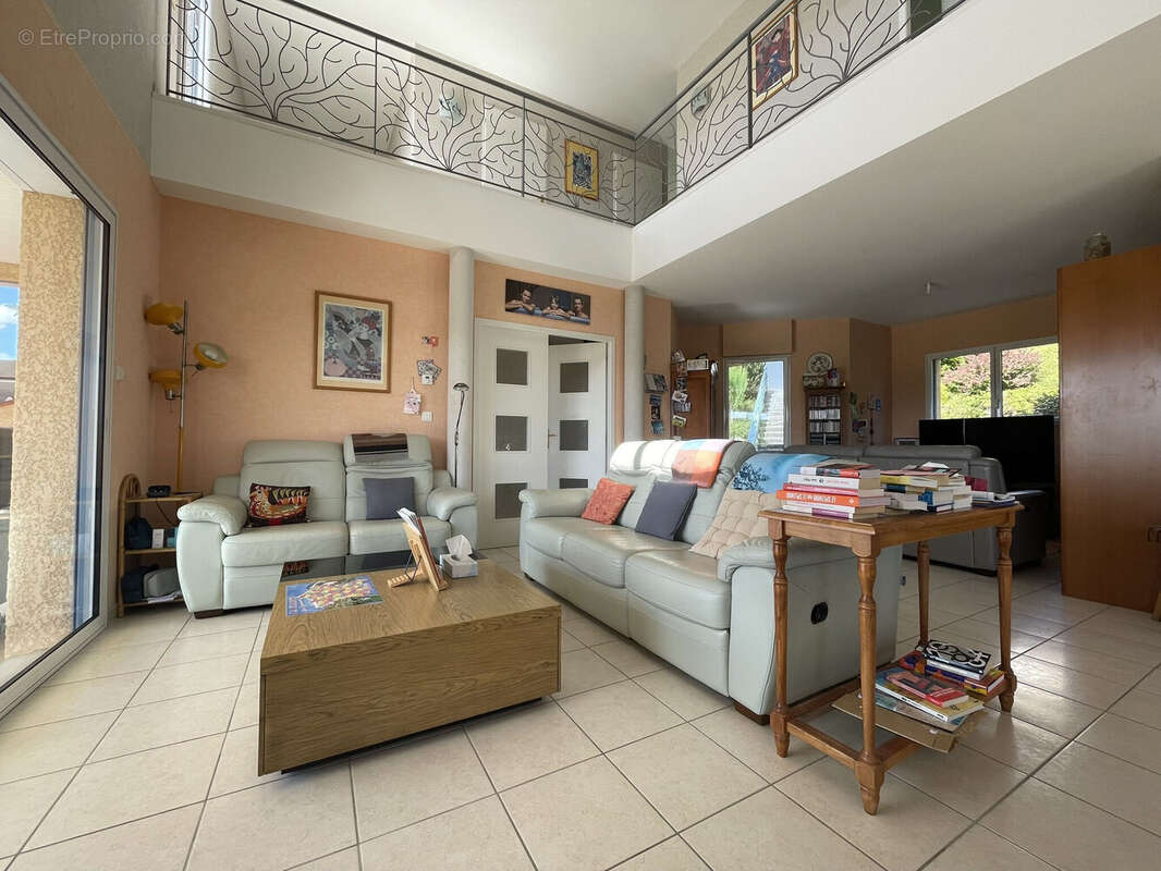 Photo 3 - Maison à AMPLEPUIS