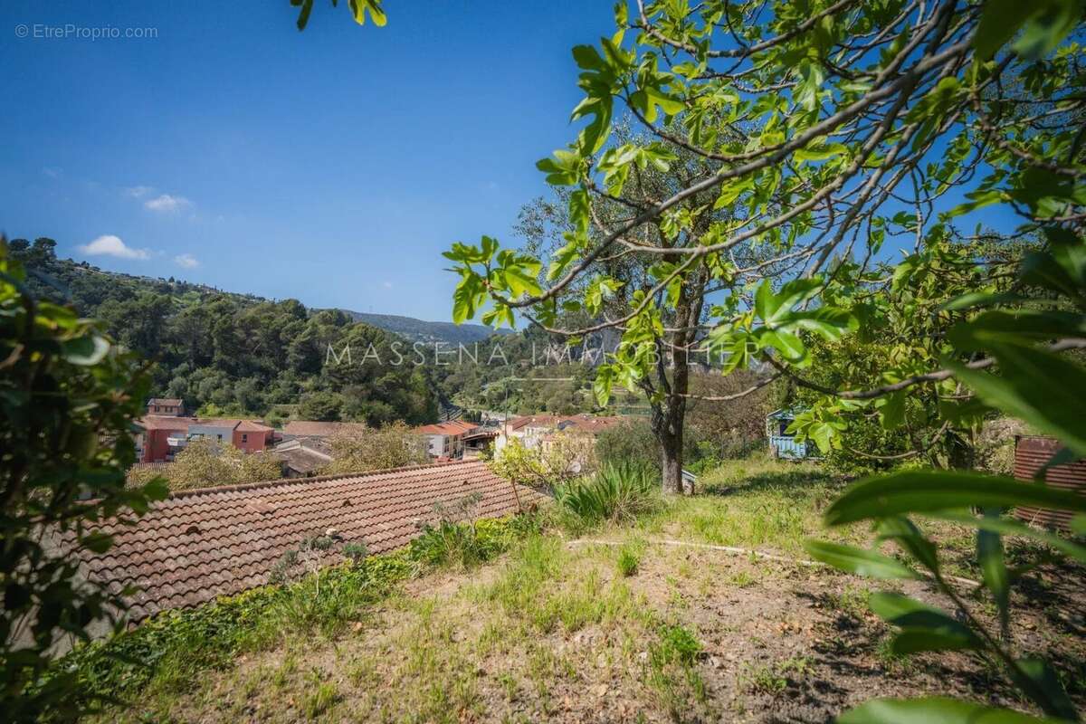 Maison à SAINT-ANDRE-DE-LA-ROCHE