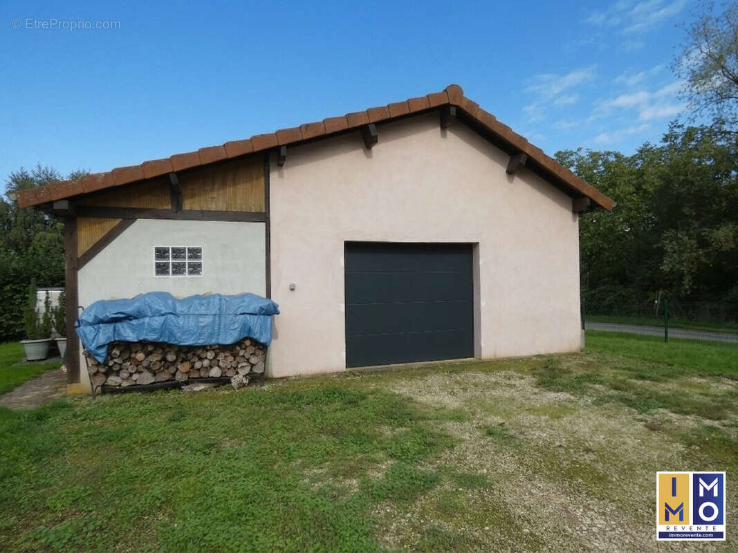 Maison à SAINTE-SOLANGE