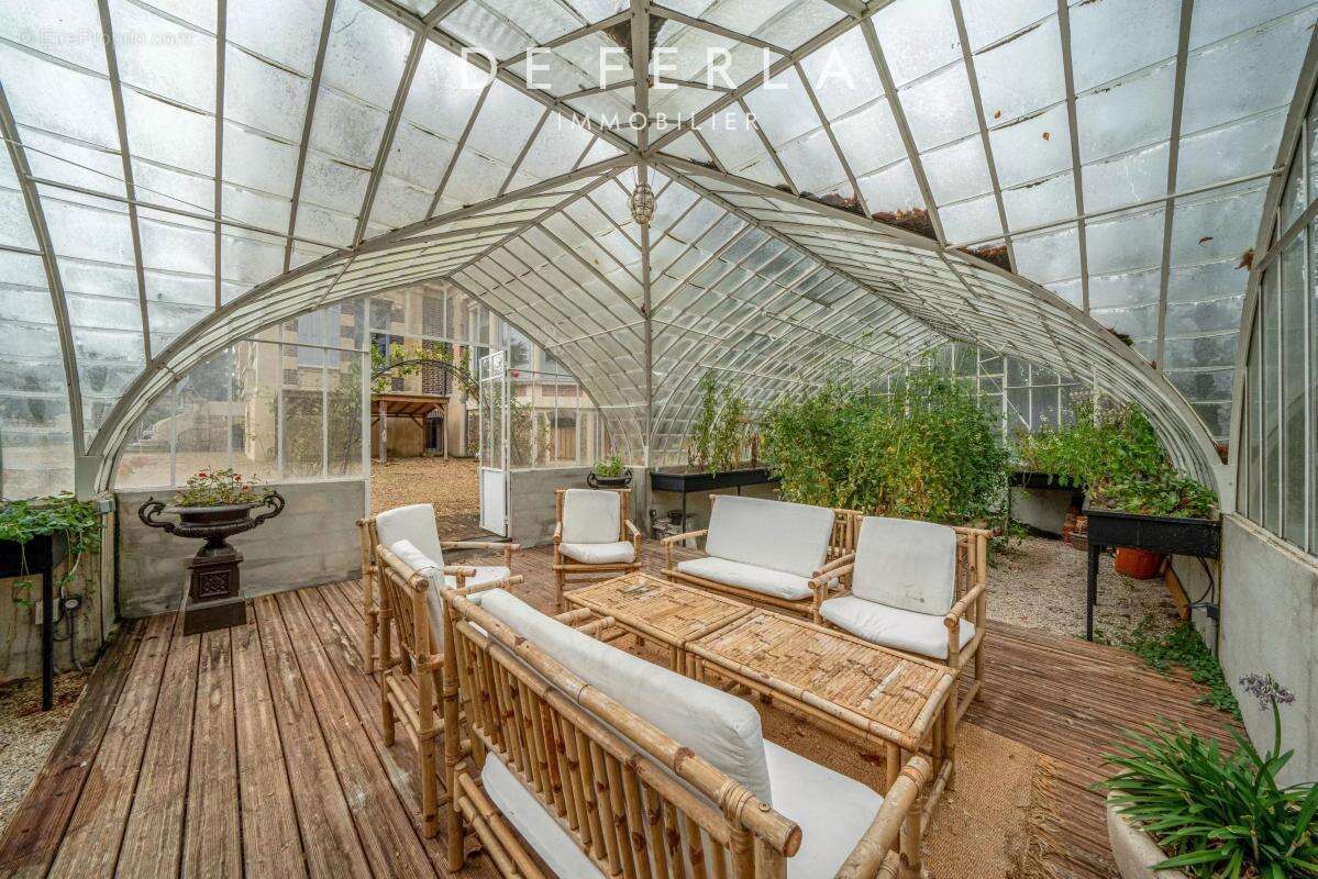 Maison à LE VESINET