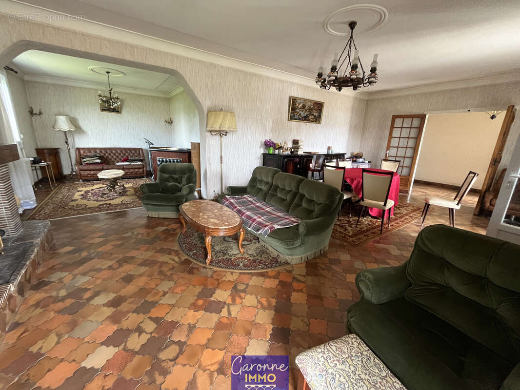 Maison à FAUILLET
