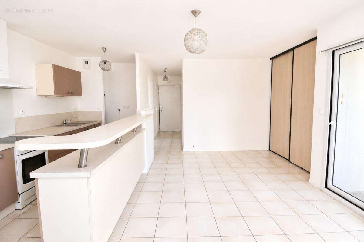 Appartement T2 de 48 m2 avec balcon, parking couvert et envi - photo 3