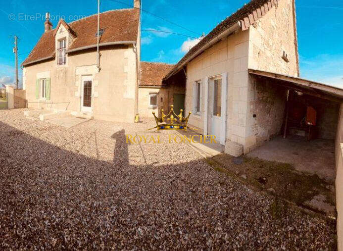 Maison 105 m² à Yzeures-Sur-Creuse  - photo 2