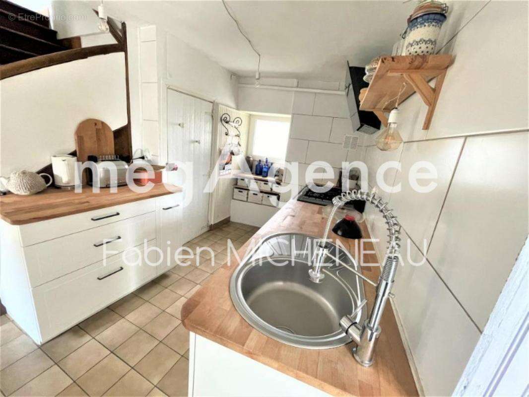 Maison à TREMENTINES